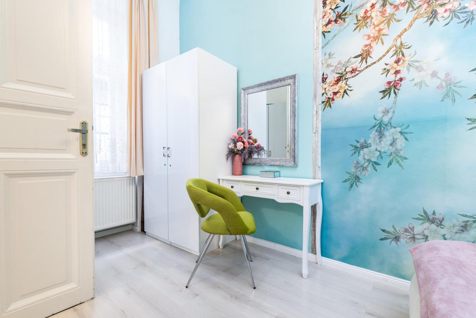 Apartment, In The Middle Of The Center, Quiet, Ac Appartement Boedapest